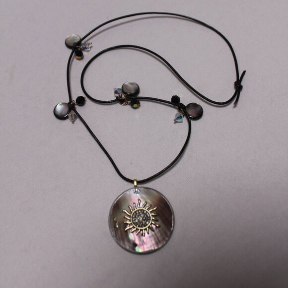 Mother of Pearl Blister Pearl with Sun Center and Leather Cord with Crystals - Picture 4 of 11